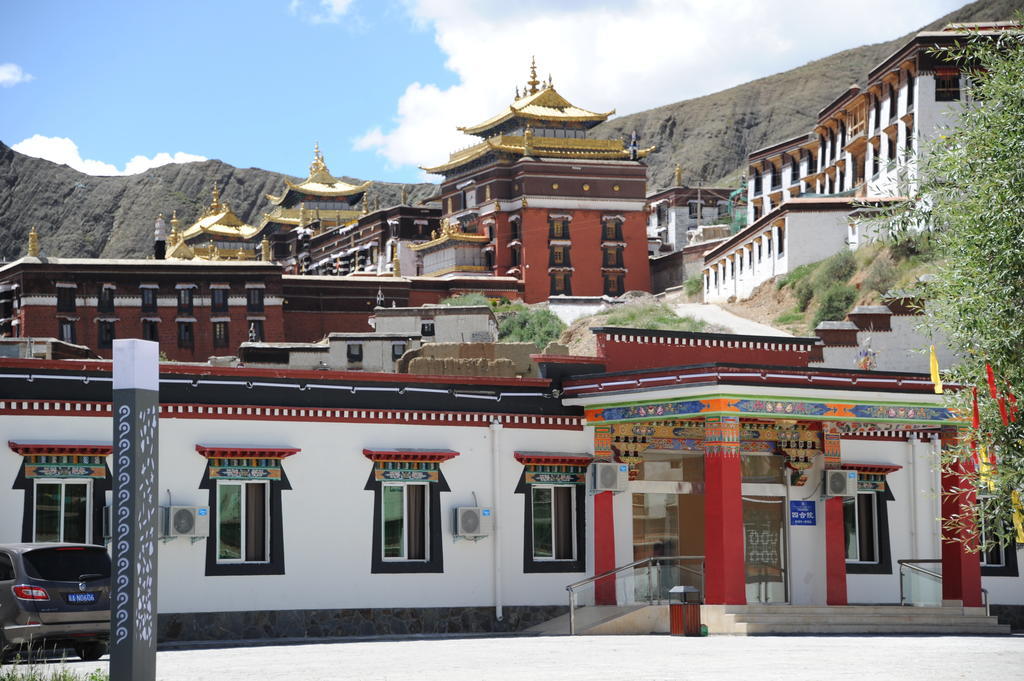Wanrun International Resort Hotel In Tibet Xigaze ภายนอก รูปภาพ